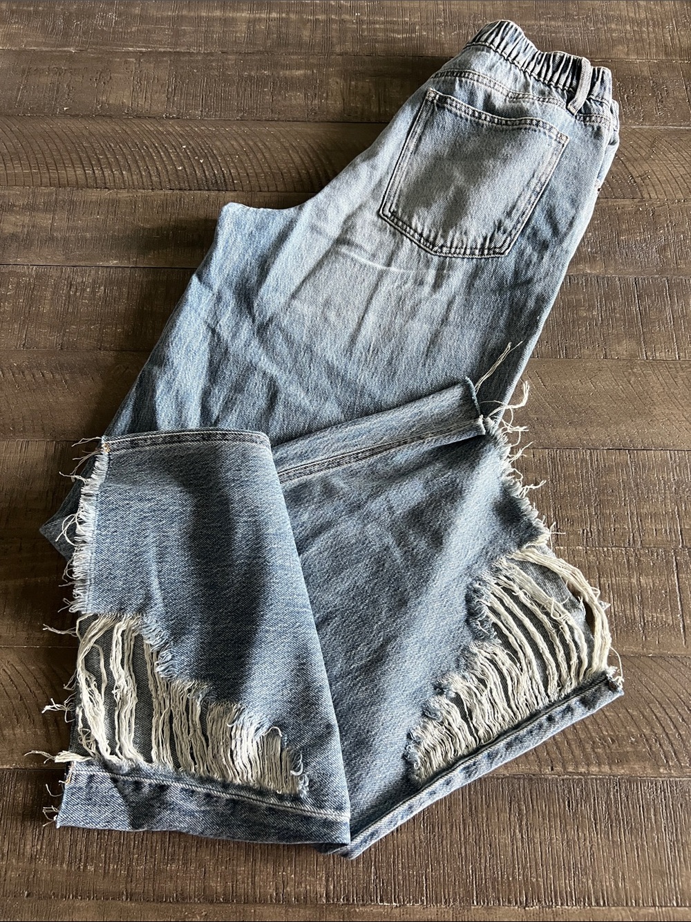 Rewash Light Blue Distressed Boyfriend Jeans with Fringe Hem